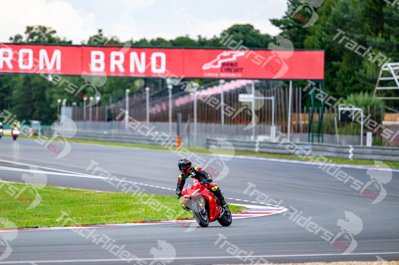 29. 7. 2025 Motoškola ROAD